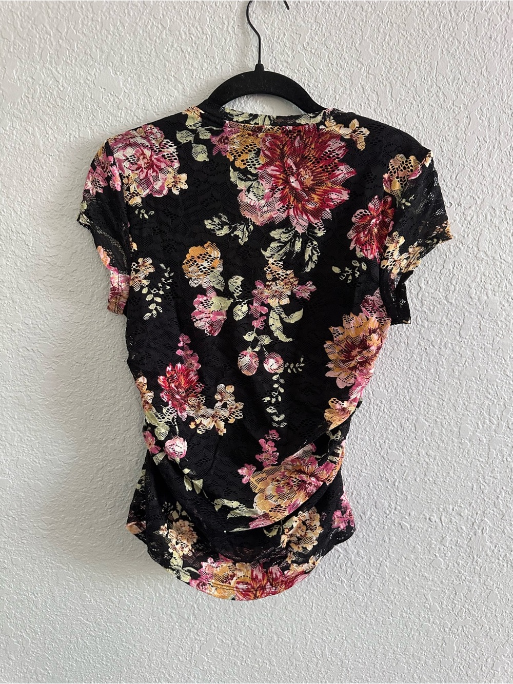 AFRM Los Angeles Floral Lace Mesh Ruched Top Medium Black Sheer Short Sleeve - Picture 4 of 10